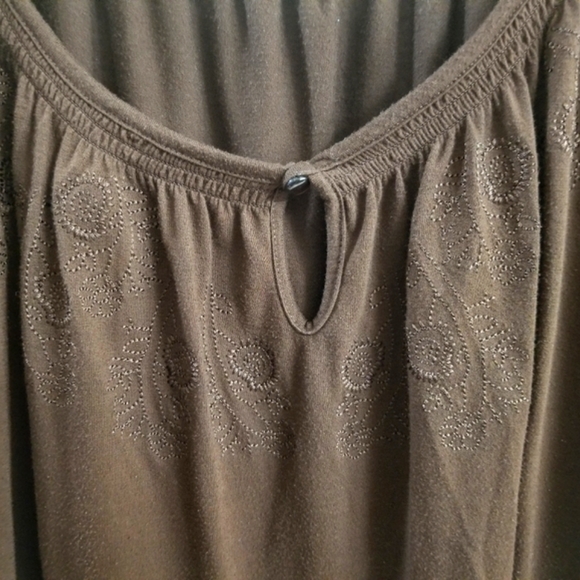 Embroidered brown 👚 - Picture 5 of 5